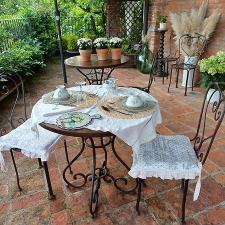Tenuta Degli Angeli Rossi Asti Luaran gambar