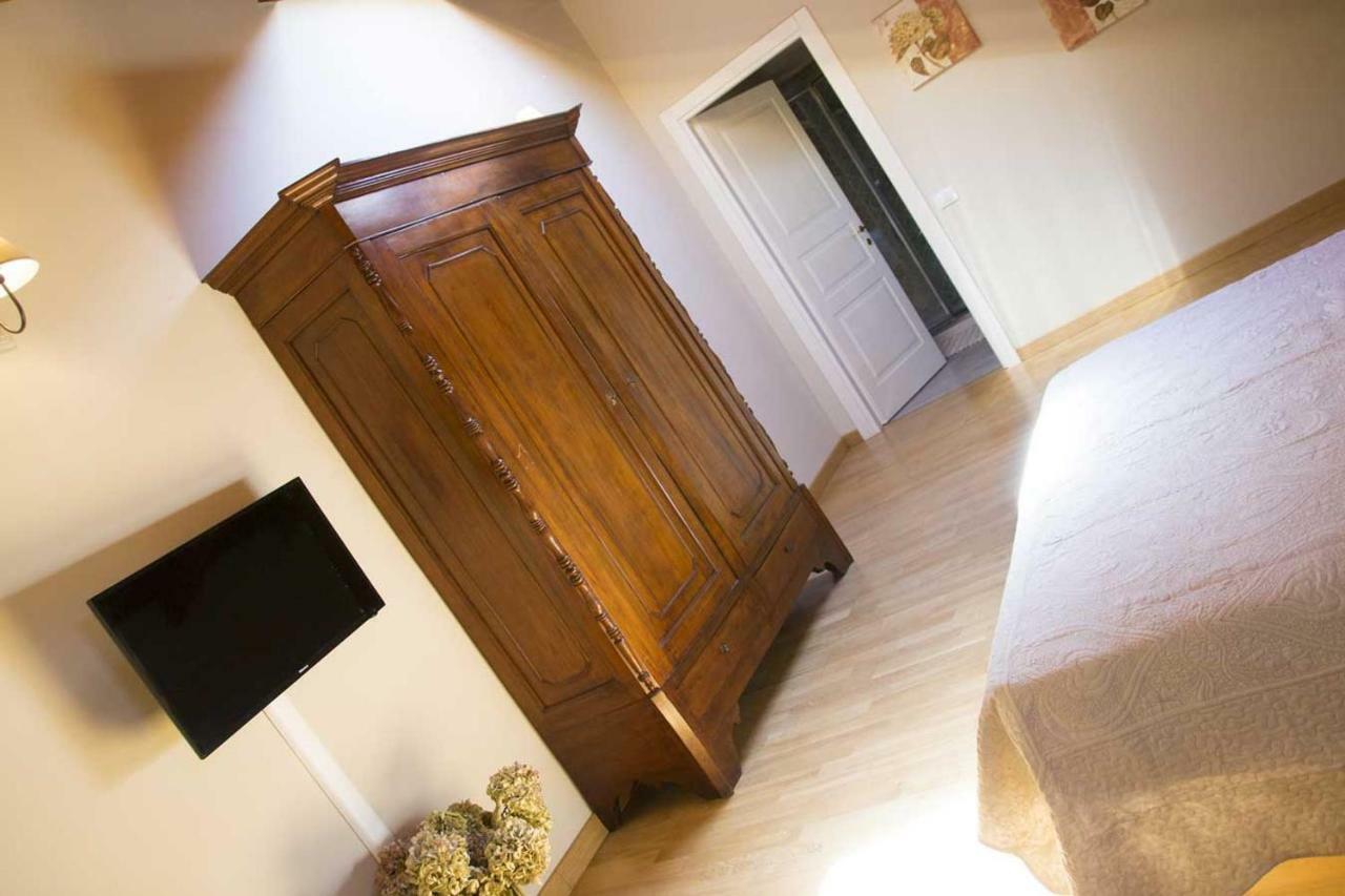 Tenuta Degli Angeli Rossi Asti Luaran gambar